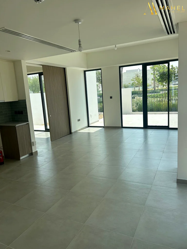منظر الحديقة | واسع | موقع متميز63654981037442110