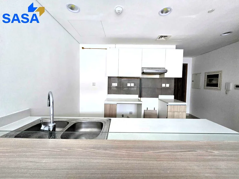مساحة واسعة من سبروس نوع I تخطيط حديث I شاغر63780693117827113