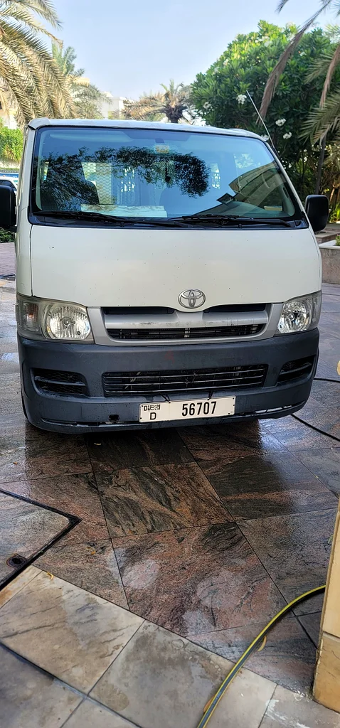 VAN HIACE SALE63612448382723112