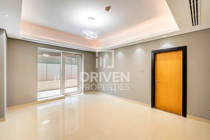 Huge Terrace | Multiple Cheque | Spacious Layout63782222700546111