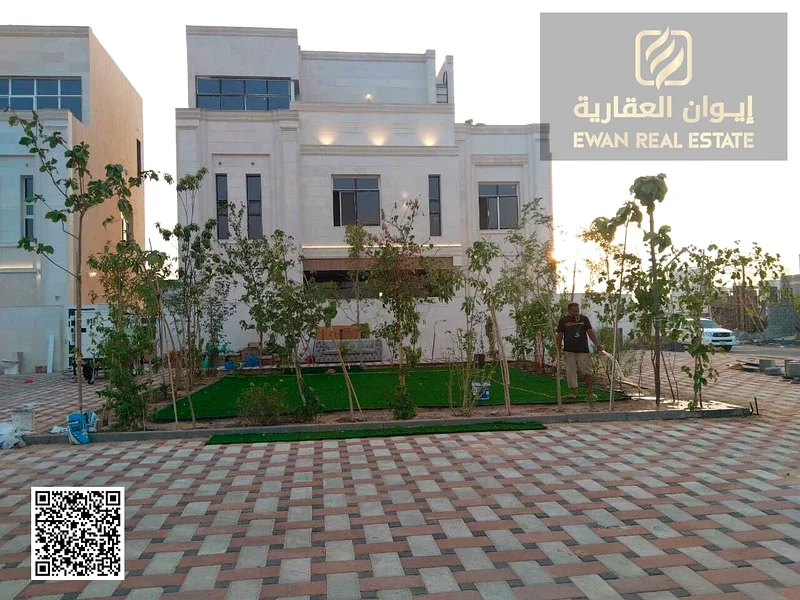 Villa for sale in Al Helio 2, 5 rooms, corner of two streets, with a large swimming pool63908265065857110