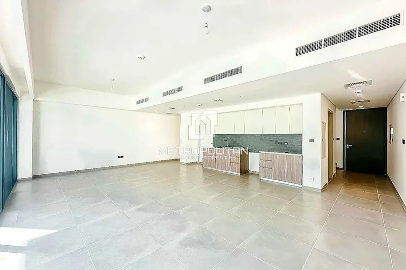 Vacant 3Bed Villa | Prime Location | Iris Layout63654981168513114