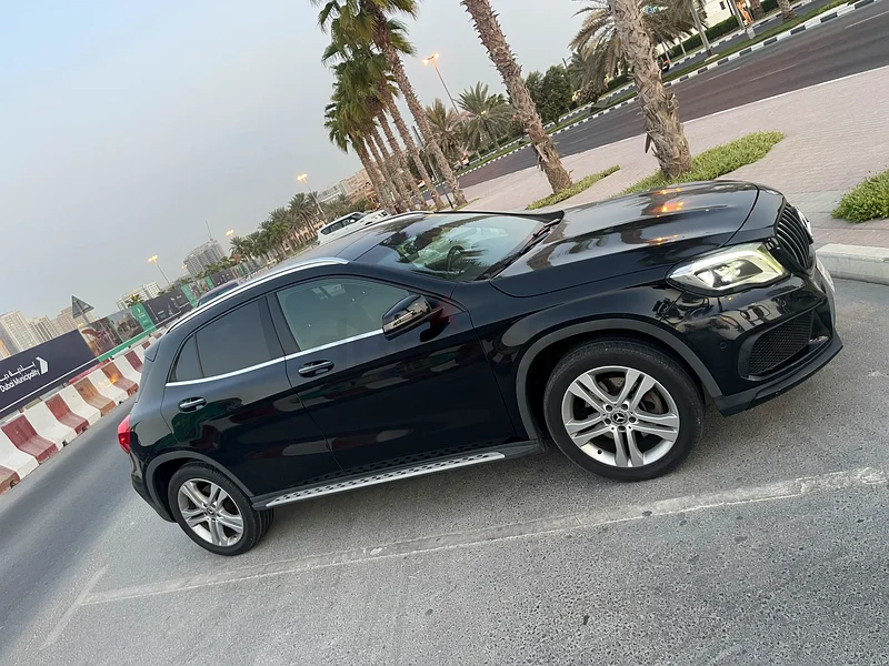 مرسيدس جي إل إيه SUV – فاخرة صغيرة، جاهزة للقيادة636120880352031125