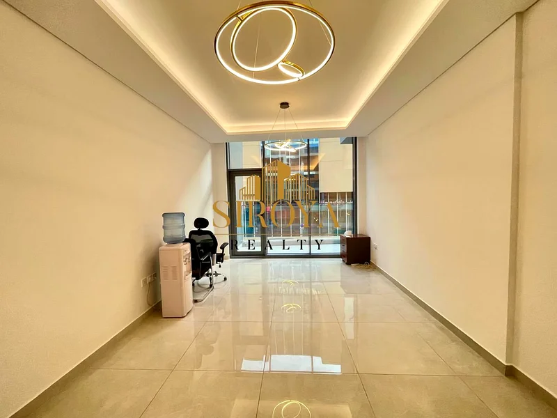 مساكن ماس سكني - غرفة نوم واحدة - مقابل مول سيركل63787179381250111