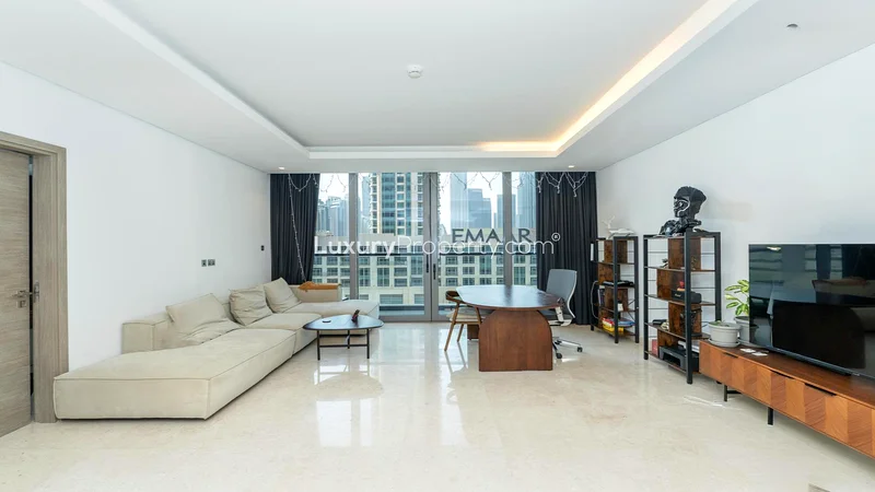 Burj Views I Spacious Layout I Smart Home63790446271363111