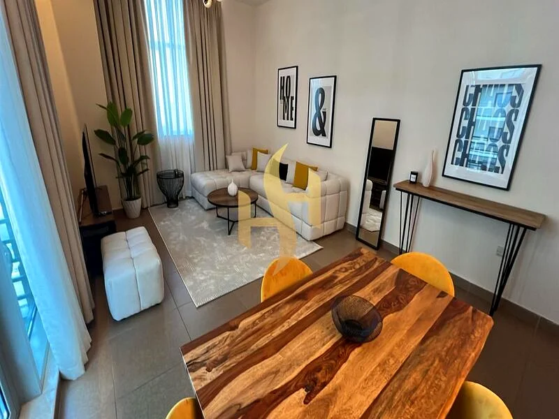 مفروش بالكامل / 12 شيكًا / إطلالة على برج خليفة63789919593731112