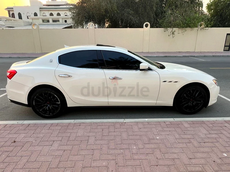 For sale Maserati ghibli Q4 2016 
Twin turbo v6 engine 8 speed automatic63613734193410111