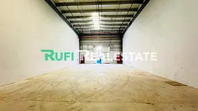 **🏭Roady to move with 100 KW Electric Power /2,500SQFT Warehouse For Rent in Emirates Modern Indu