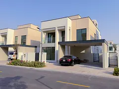 LUXURY 4-BEDS I SPACIOUS LAYOUT I BRAND NEW