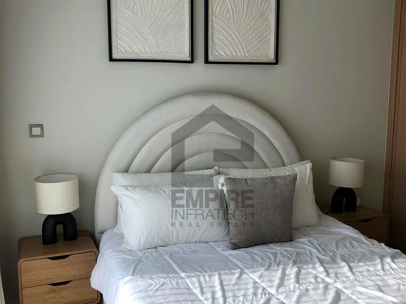 Bright | Large | Next to Metro | Family Friendly63940369001345114