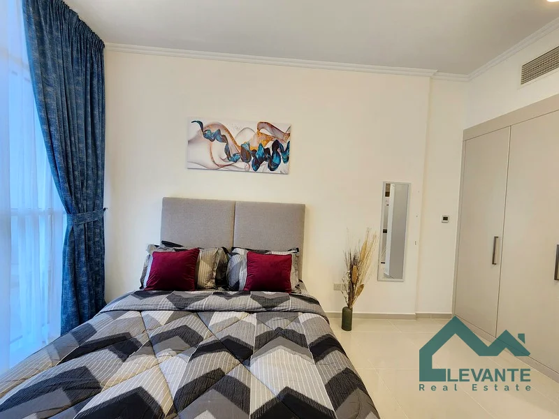 Golf View | Modern Studio | Carson C – DAMAC Hills63973312198915114