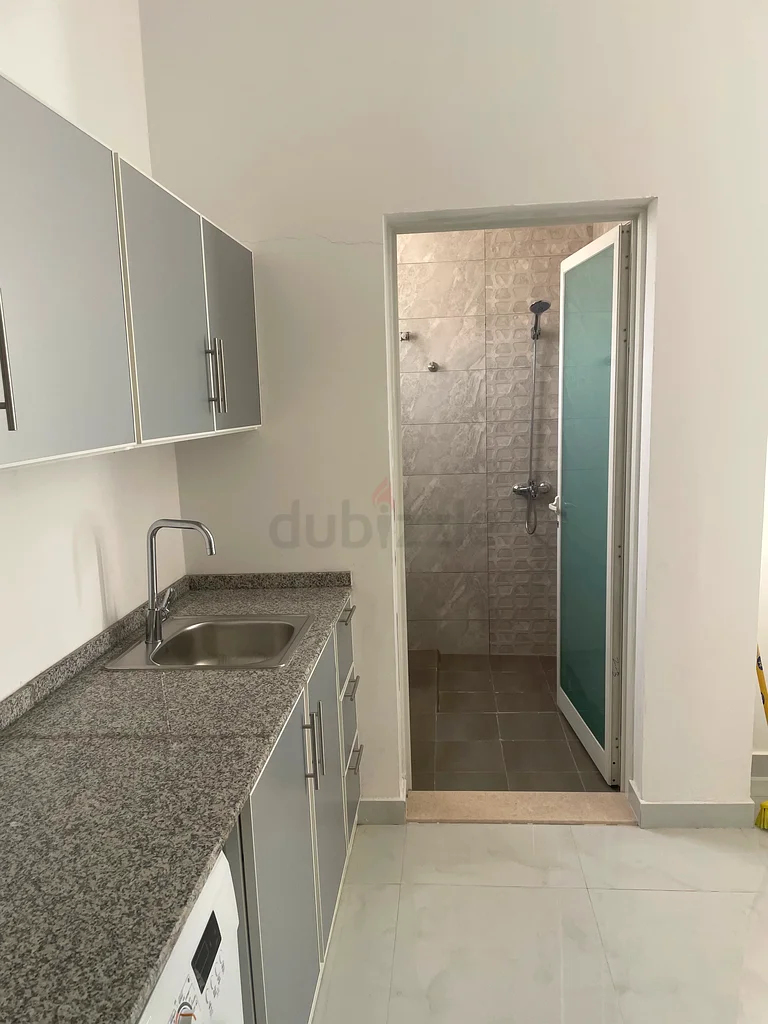 شقة صغيرة للإيجار63797193561985113