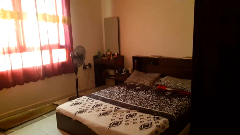 شقة مفروشة بالكامل بغرفة نوم واحدة وصالة متاحة لمدة شهر واحد في عجمان63836873855874110