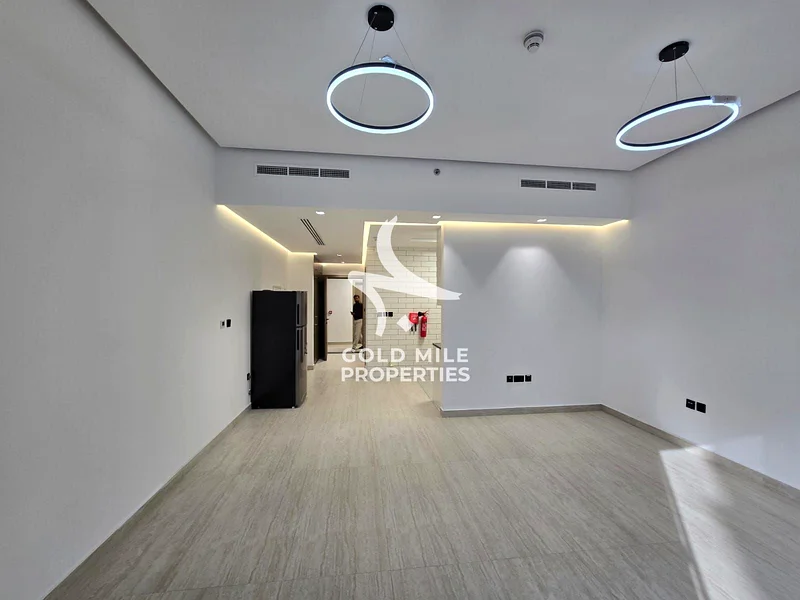 BRAND NEW || FAMILY BUILDING || KITCHIN APPLIANCES ||63800186861057111