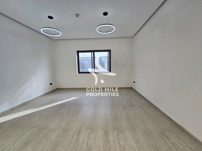 BRAND NEW || FAMILY BUILDING || KITCHIN APPLIANCES ||63800186861057112