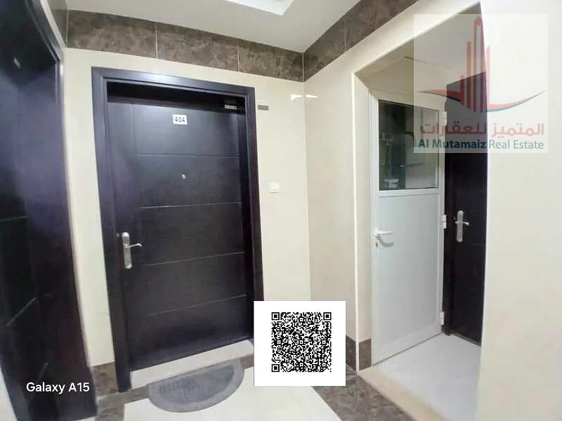 للإيجار السنوي - غرفة عائلية وصالة - مبنى حديث - سعر معقول - موقع حيوي63721797866753113