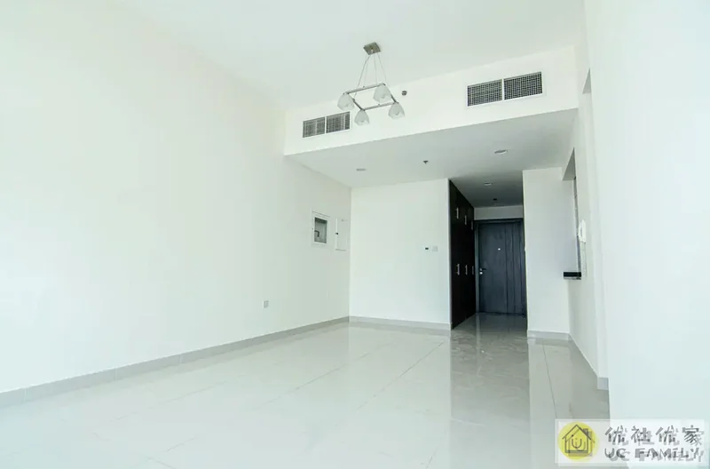طابق أعلى - صيانة جيدة - مبنى مناسب للعائلات63731364889473112