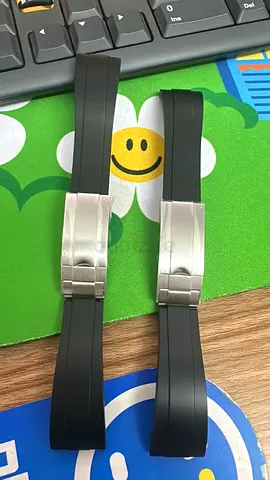 20mm silicon strap with Clasp - Glidelock, tool-less micro adjust.