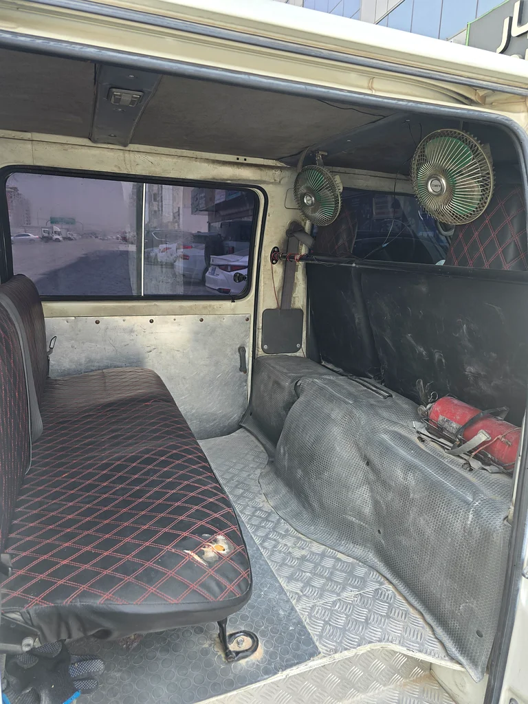 MITSUBISHI VAN 2010 MODEL 6 SEATER FOR SALE63612057242243114