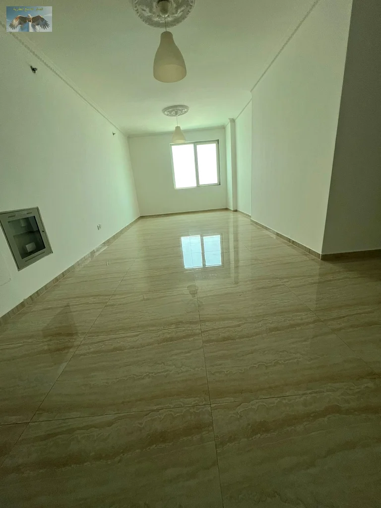 شقة واسعة للإيجار في عجمان – النعيمية 363724125607682111