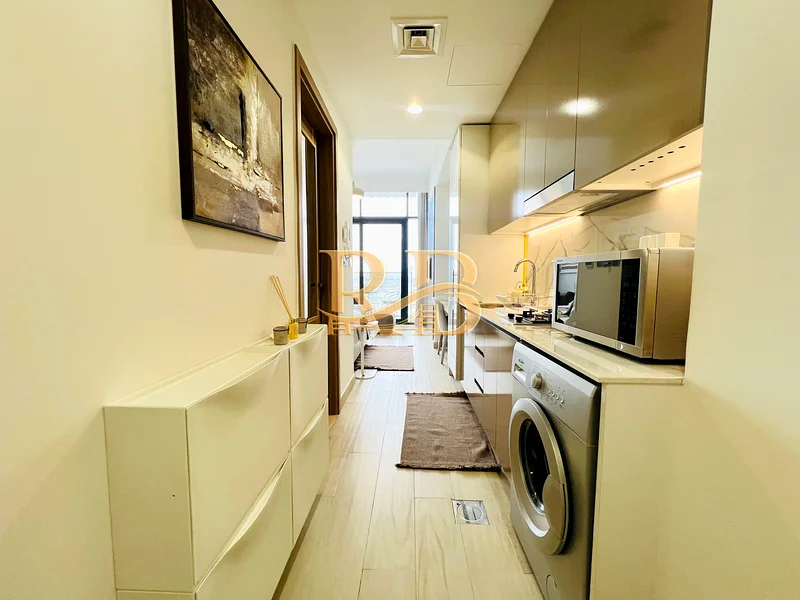 Cozy Studio || 5.5K Monthly || Higher Floor || Pool & Burj View63802112702082110