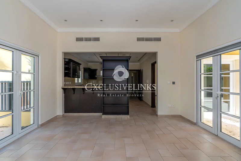 Cordoba | Single Row | Tenanted63917144846977112