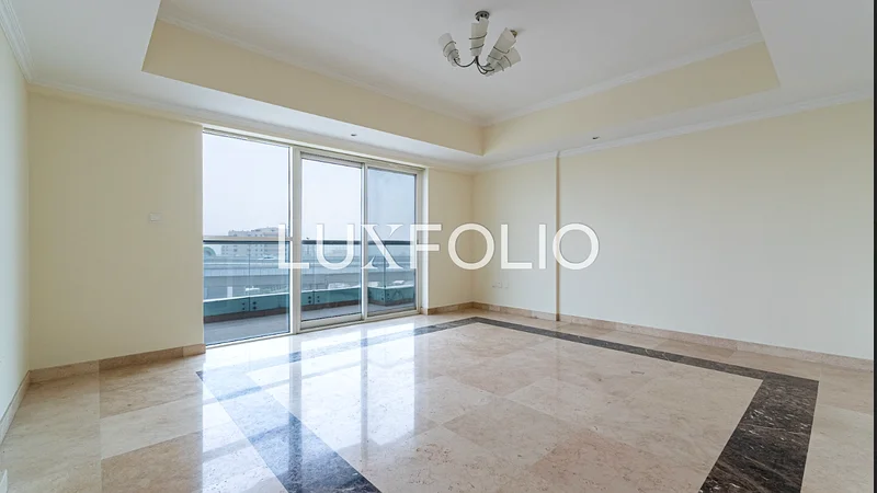 Big Layout | Vacant | Study Room64036623860993112