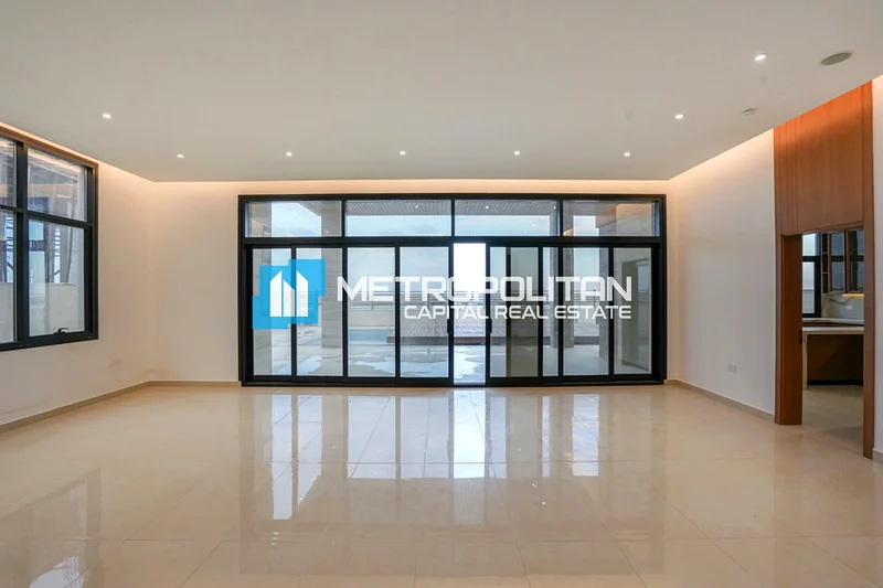 Single Row | 6 Bedroom Villa | Full Canal View63850274712706111
