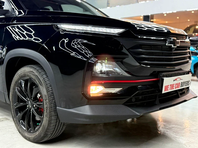 CHEVROLET CAPTIVA 2025 3800 KMS ( PREMIER BLACK EDITION ) ONE OF THE CLEANEST CAR IN TOWN QUICK SALE63612067172227113