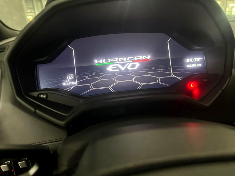 Lamborghini hits an GCC 202163613467408770113