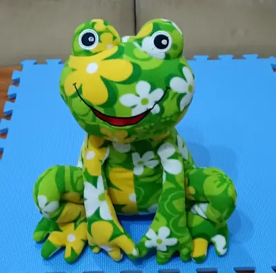 Staffed animal Big Frog. New