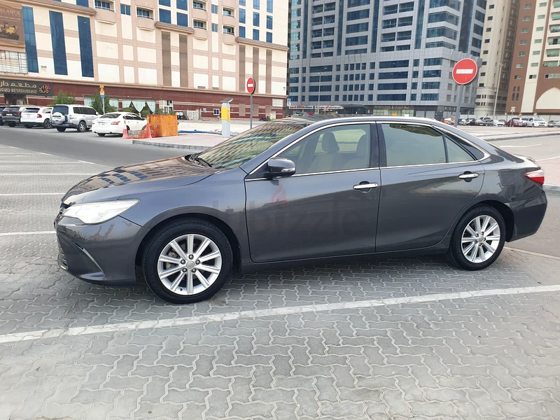 Very clean camry alfuttaim motors63612449921922113