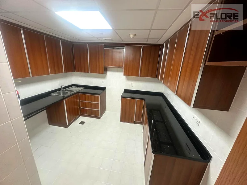PRIME LOCATIOM | VACANT | APPARTMENT |63745562507650112