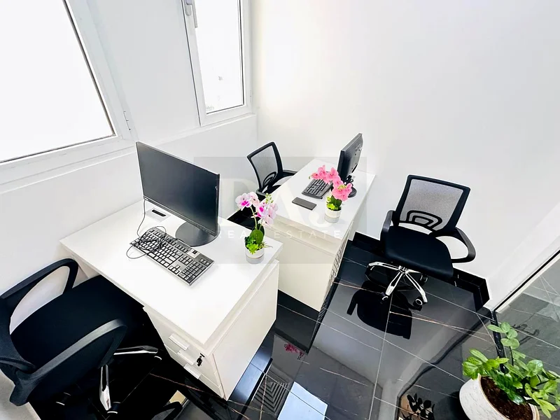 Affordable Office Spaces with Premium Services | near to Metro63619929265537111