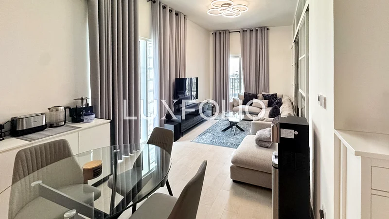 Community Expert | Corner Unit | Pool View64044442151169113