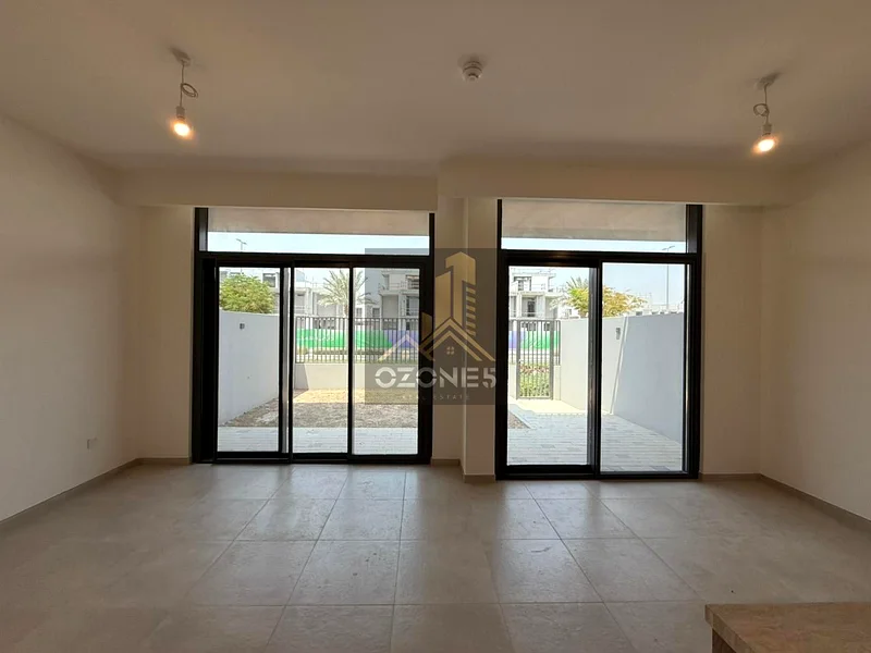 Three Bed & Made Ready To Move In63807551366145113