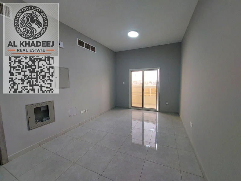 شقة فاخرة للإيجار السنوي - غرفتين وصالة في الجرف 3 - أول مستأجر63713982359426110