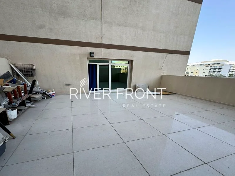 Ready to Move | Spacious Layout | Pool View63779188606594113