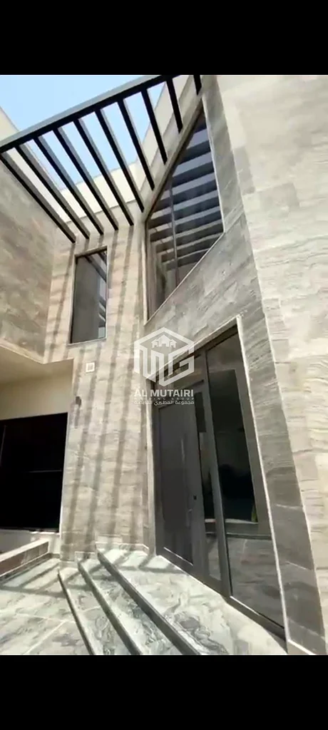 الفرجان الغربي - فيلا فاخرة جديدة كلياً مكونة من 5 غرف نوم وتحت أرضي63865234056707112