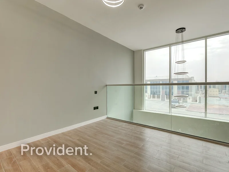 Prime Location | Facing Street | Ready to move63735956502658114