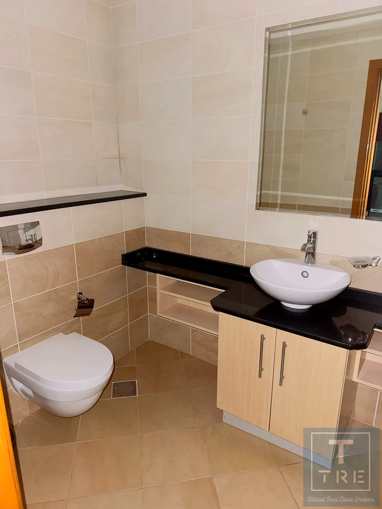 Fully Furnished | Huge Layout | Partial Sea view64039606177409112