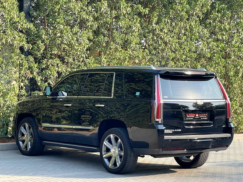 CADILLAC ESCALADE 2015 GCC63613736070401113