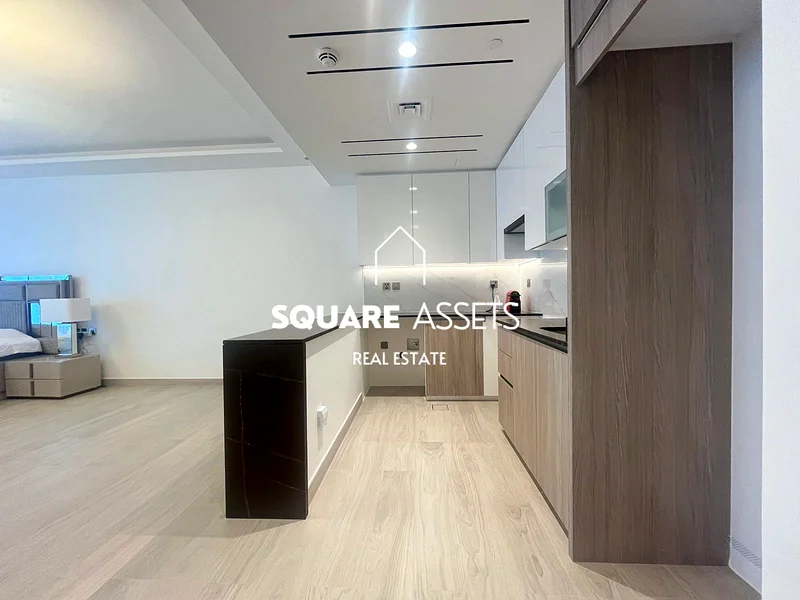 Bright Studio | Furnished Unit | Prime Location63988330223362114
