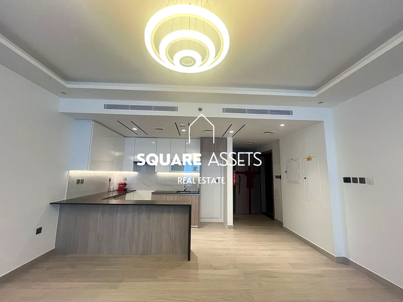 Bright Studio | Furnished Unit | Prime Location63988330223362113