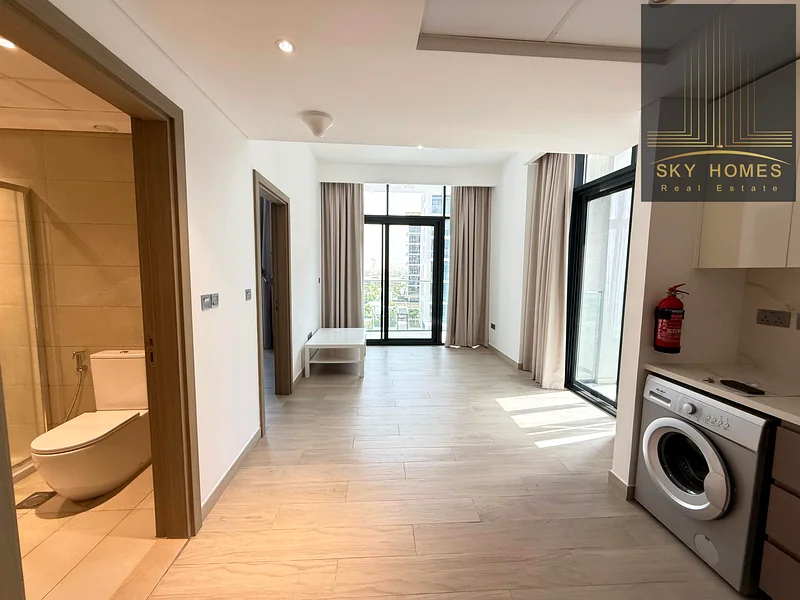 Semi Furnished Brand New Corner Unit Available Just in 80k With All Amenities…63801896639491112