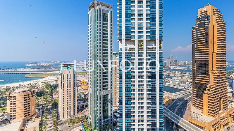 Vacant | Upgraded | Marina View!64037174024962110