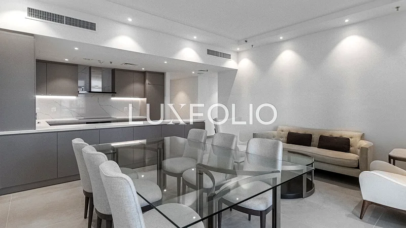 Vacant | Upgraded | Marina View!64037174024962111