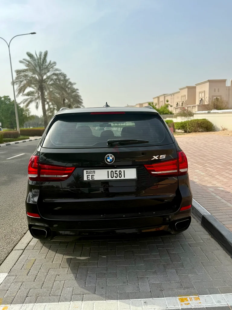 BMW X5 GCC 7 SEATER | ORIGINAL PAINT | NO ACCIDENTS | IMMACULATE CONDITION63612446456579113