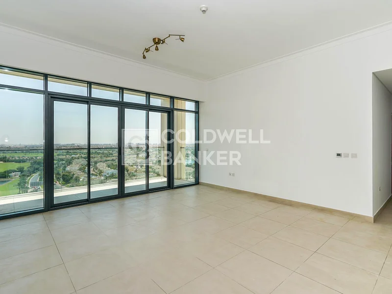 High Floor | Lake View | Spacious63915839976577112