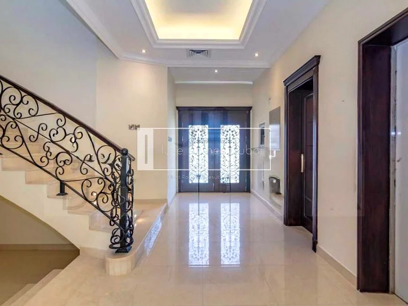 Spacious 4BR+Study | Private Garden with Pool63916904327809113